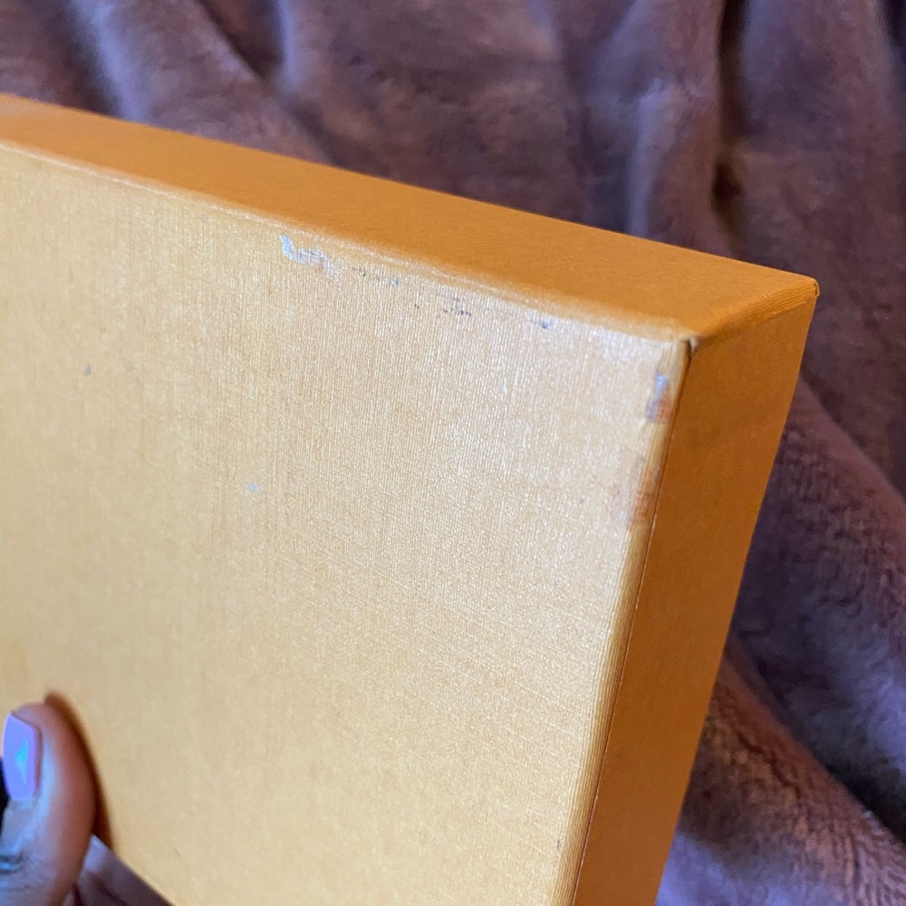 Louis Vuitton Box - Picture 3 of 6